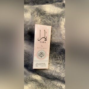 Yara Pink Roll-On Fragrance NEW 10ml